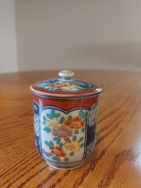 Antique Japanese IMARI Arita Covered Tea Cup With Lid